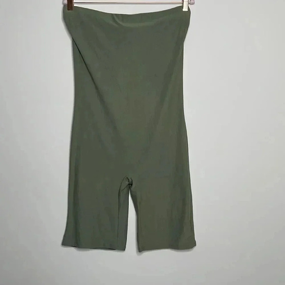 Derek Heart Green Tube Top Romper - Picture 4 of 9